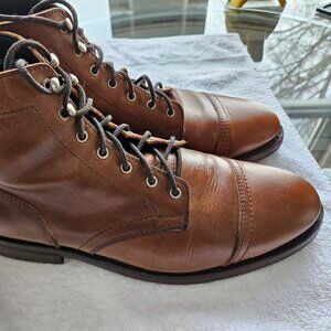 Thursady Captian Boots